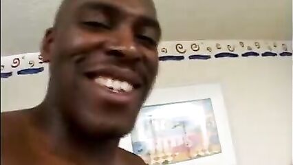 Глубокий анал азиатки с толстым длинным черным членом