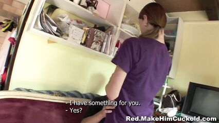 Девушка трахнута на глазах у своего парня