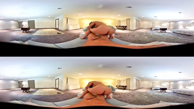 Мен қызға екі рет қатарынан келдім Олар оны сиқырлайды және ол ант береді