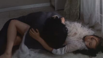 Проститутка в белом платье (1974) ретро эротический фильм